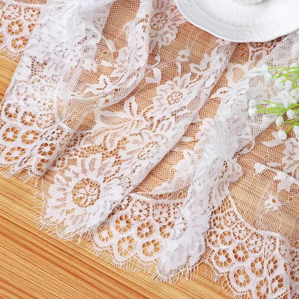 Nappe en Dentelle Blanche 🦲 | 150x300 cm – Mariage, Fêtes & Décoration de Table