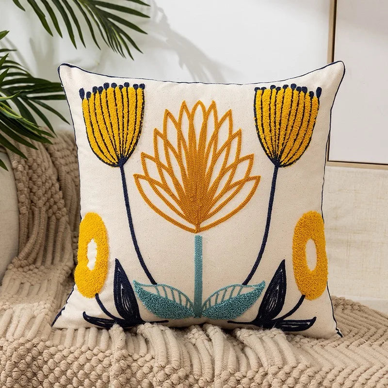Housse de Coussin Boho Florale Brodée – Coton Doux | Déco Canapé & Lit
