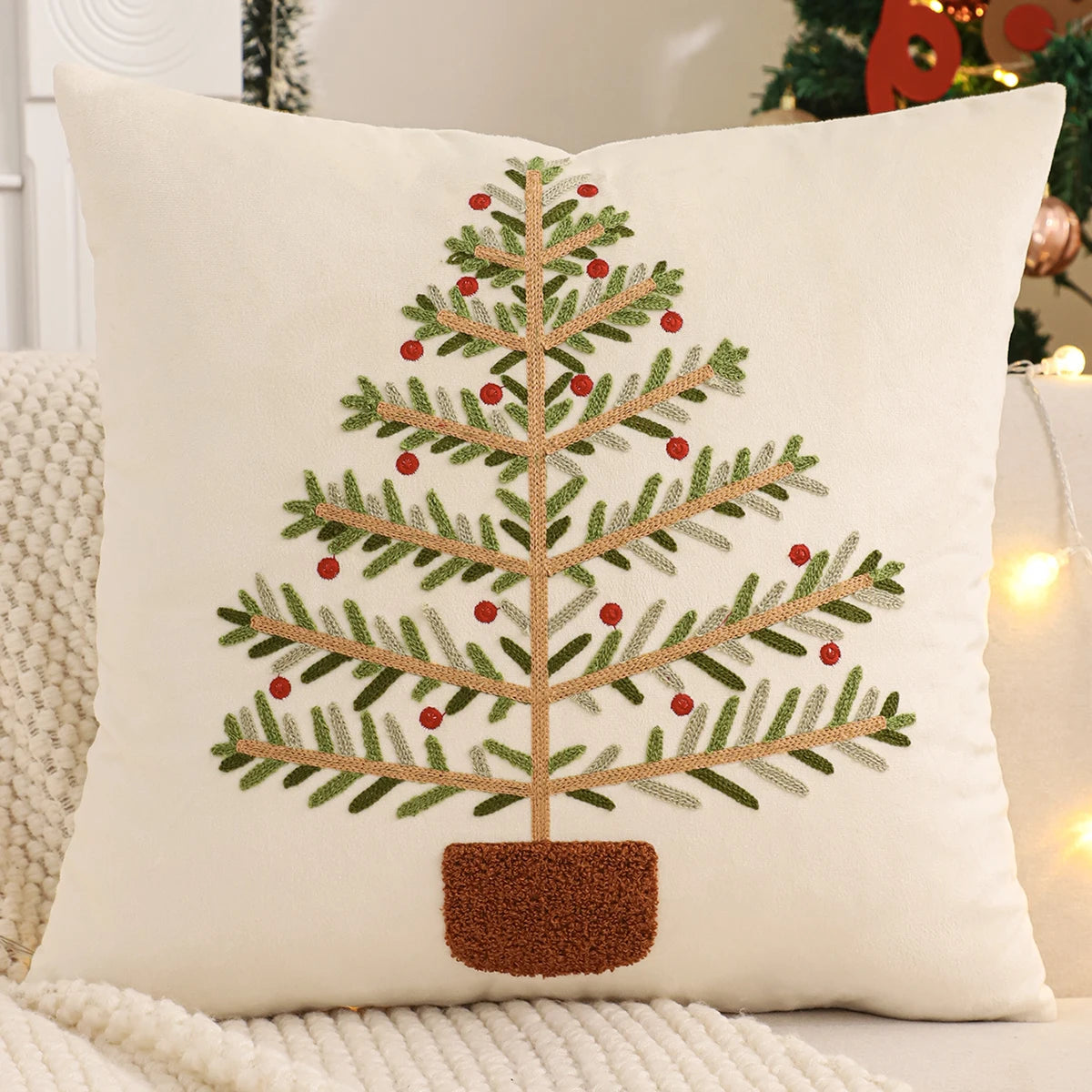 Housse de Coussin Brodée – Sapin de Noël