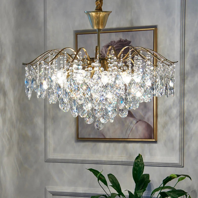 Lustre Cristal Style Français – LED E14 – Cristal Transparent ou Ambré – 3 Tailles – Salon &amp; Salle à Manger