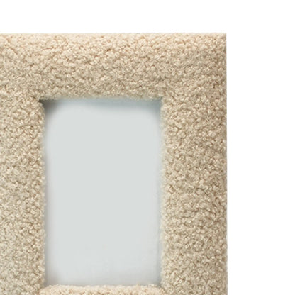 Cadre Photo Décoratif 🖼️ | Bois &amp; Peluche – Style Minimaliste – Poser ou Accrocher – 3 Coloris