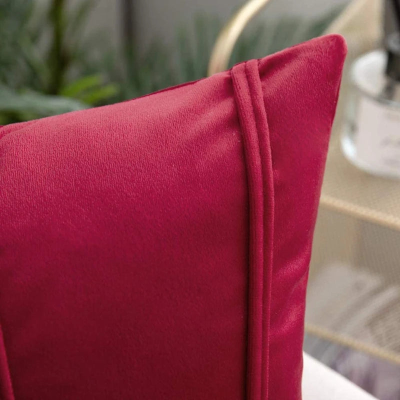 Housse de Coussin en Velours – Rayures Diagonales Chic | 3 Tailles &amp; 13 Coloris